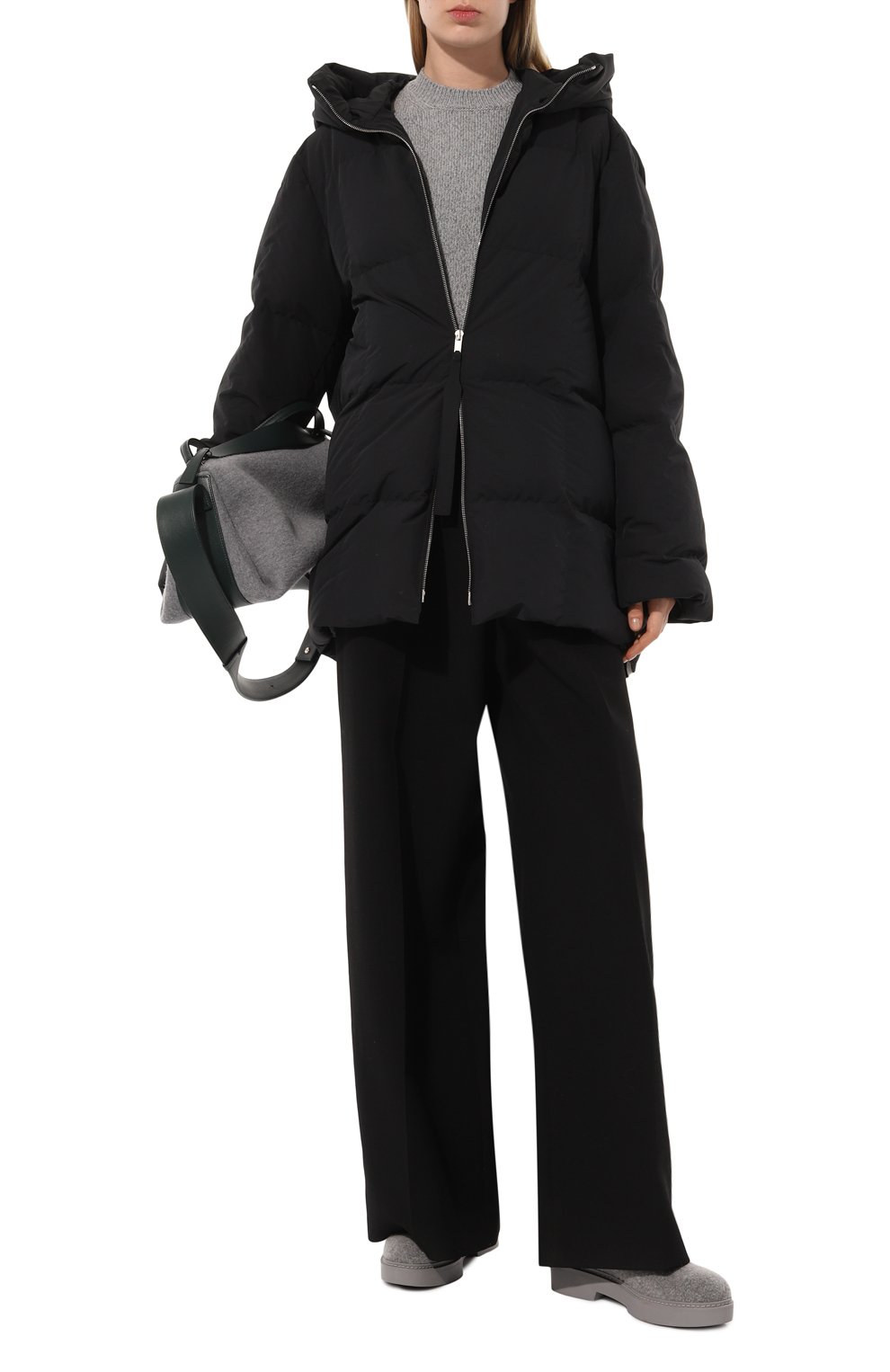 Пуховик JIL SANDER черного цвета по цене 212500 руб., арт. J40AF0014-J74276, фото 2 Пуховик JIL SANDER, арт. J40AF0014-J74276, фото 2