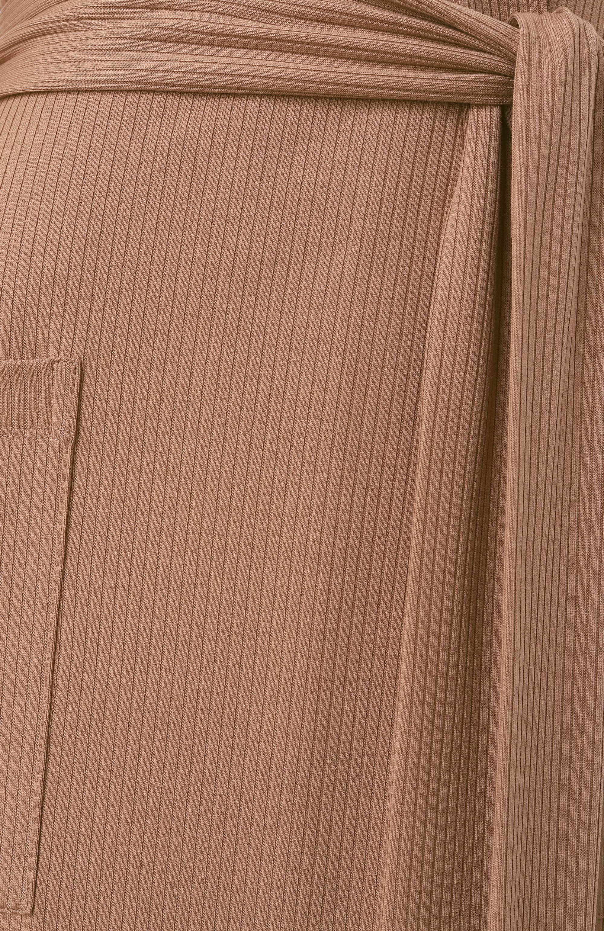 Халат EDOMO коричневого цвета по цене 20900 руб., арт. C011001FW2324, фото 6 Халат EDOMO, арт. C011001FW2324, фото 6