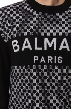 Мужской шерстяной джемпер BALMAIN черно-белого цвета, арт. CH1KD000/KF99 | Фото 5 (Мужское Кросс-КТ: Джемперы; Материал внешний: Шерсть; Рукава: Длинные; Длина (для топов): Ста�ндартные; Принт: С принтом; Материал сплава: Проставлено; Драгоценные камни: Проставлено; Вырез: Круглый; Стили: Минимализм)