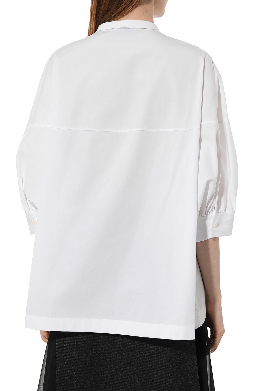 Хлопковая блузка PRADA белого цвета по цене 115000 руб., арт. P495E-1UCX-F0009-211, фото 4 Хлопковая блузка PRADA, арт. P495E-1UCX-F0009-211, фото 4
