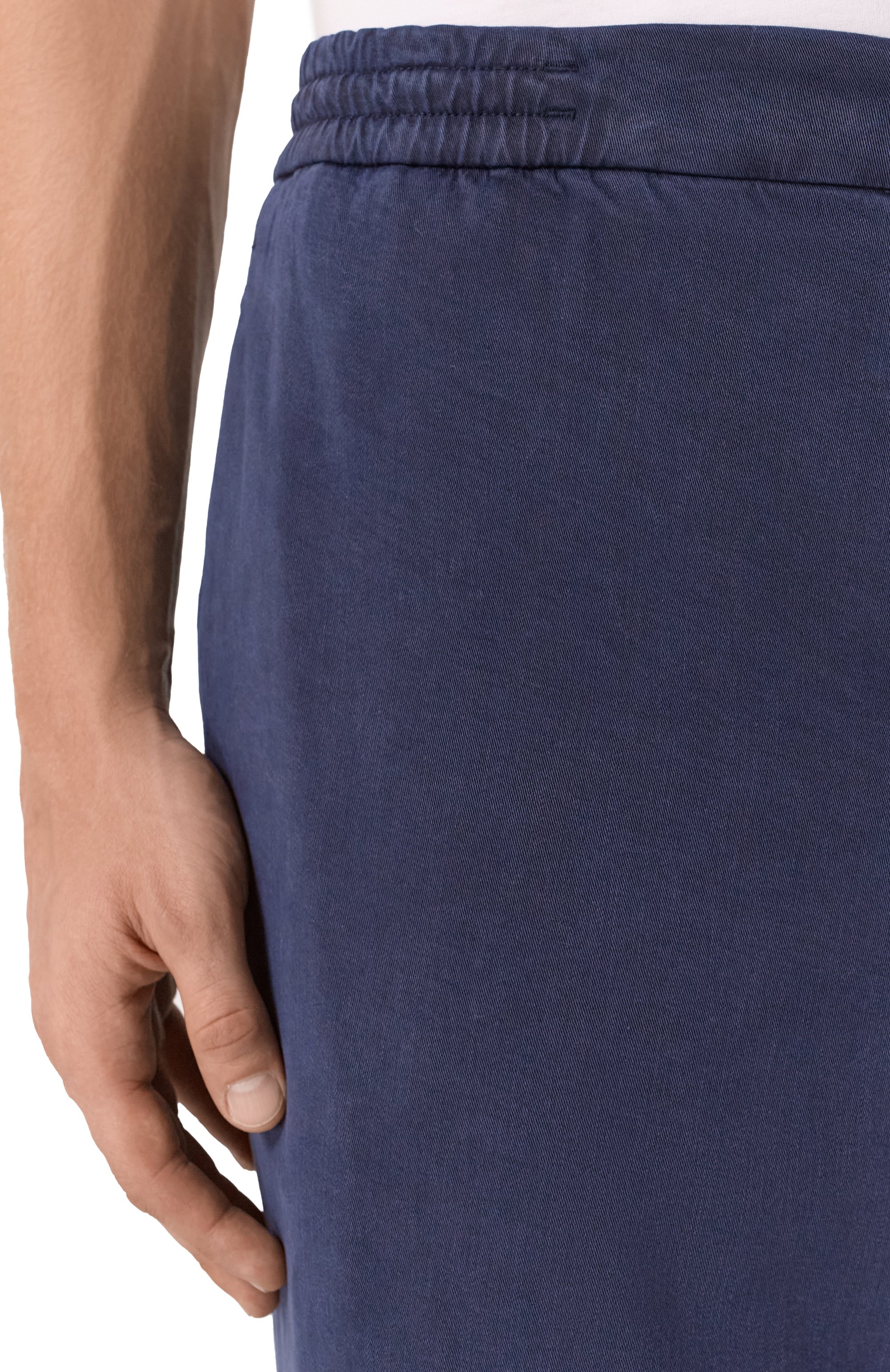 Брюки из лиоцелла KITON темно-синего цвета по цене 115500 руб., арт. UPLACK0606F19/46, фото 5 Брюки из лиоцелла KITON, арт. UPLACK0606F19/46, фото 5