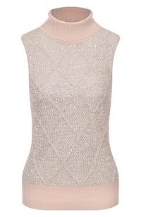 Светло-розовый