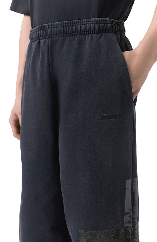 Хлопковые брюки VETEMENTS ME76SP146B/1302 M0LLET0N Чёрный  ME76SP146B/1302 M0LLET0N Фото 5
