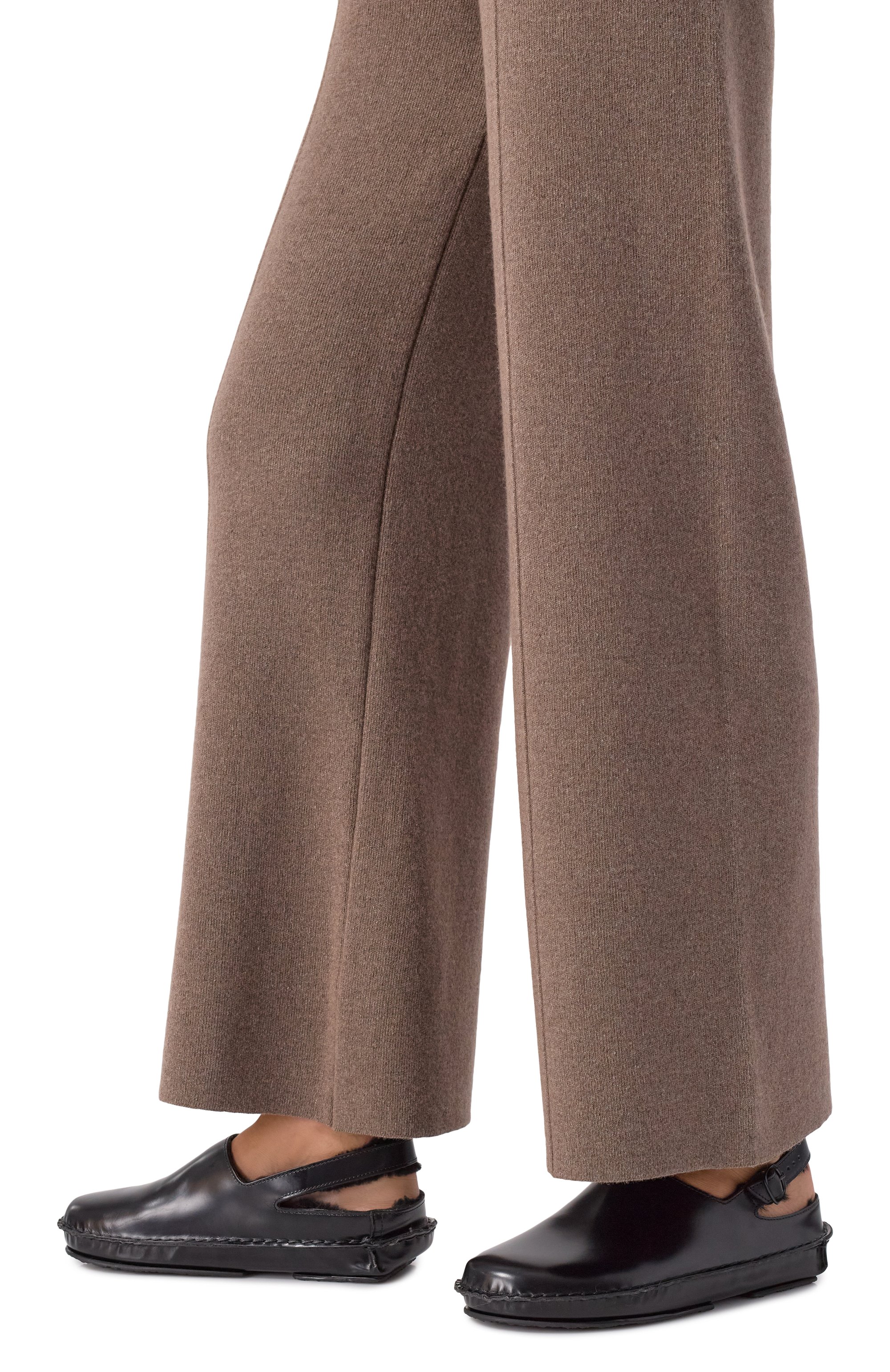 Кожаные сабо cargol HEREU черного цвета по цене 64150 руб., арт. CAR2SHWFA24, фото 2 Кожаные сабо cargol HEREU, арт. CAR2SHWFA24, фото 2