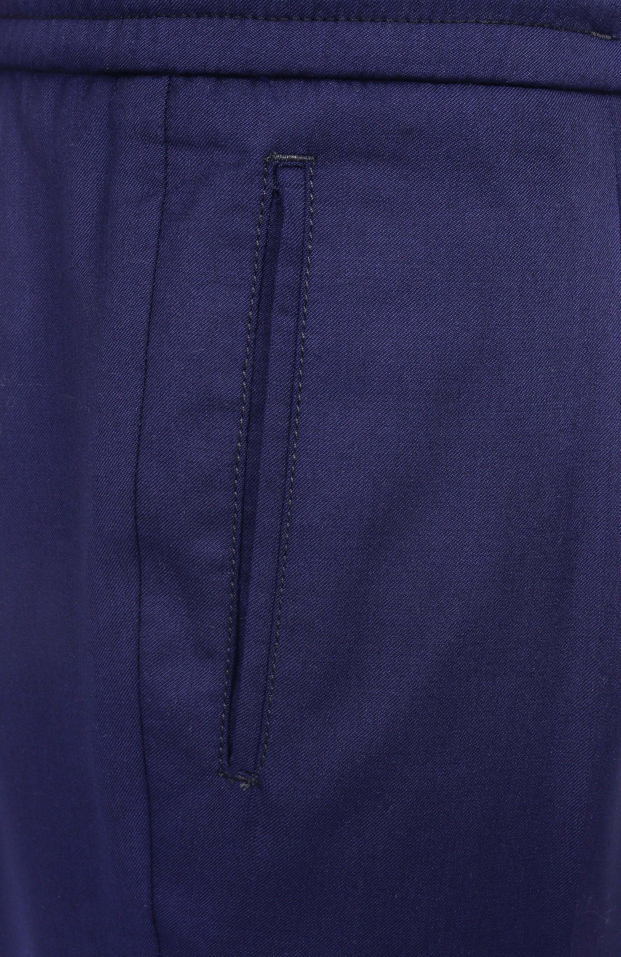 Шерстяные брюки KITON темно-синего цвета по цене 175500 руб., арт. UP1LACK0630F04, фото 6 Шерстяные брюки KITON, арт. UP1LACK0630F04, фото 6