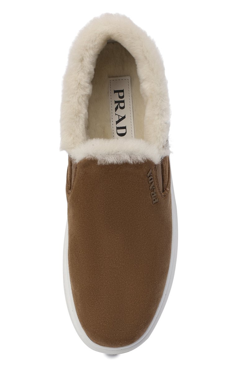 Женские замшевые слипоны PRADA бежевого цвета, арт. 1S484M-JFT-F01Y4-ZF45 | Фото 6 (Материал внешний: Шерсть, Замша, Текстиль, Натуральная кожа; Подошва: Платформа; Материал сплава: Проставлено; Драгоценные камни: Проставлено; Кросс-КТ: Низкие)