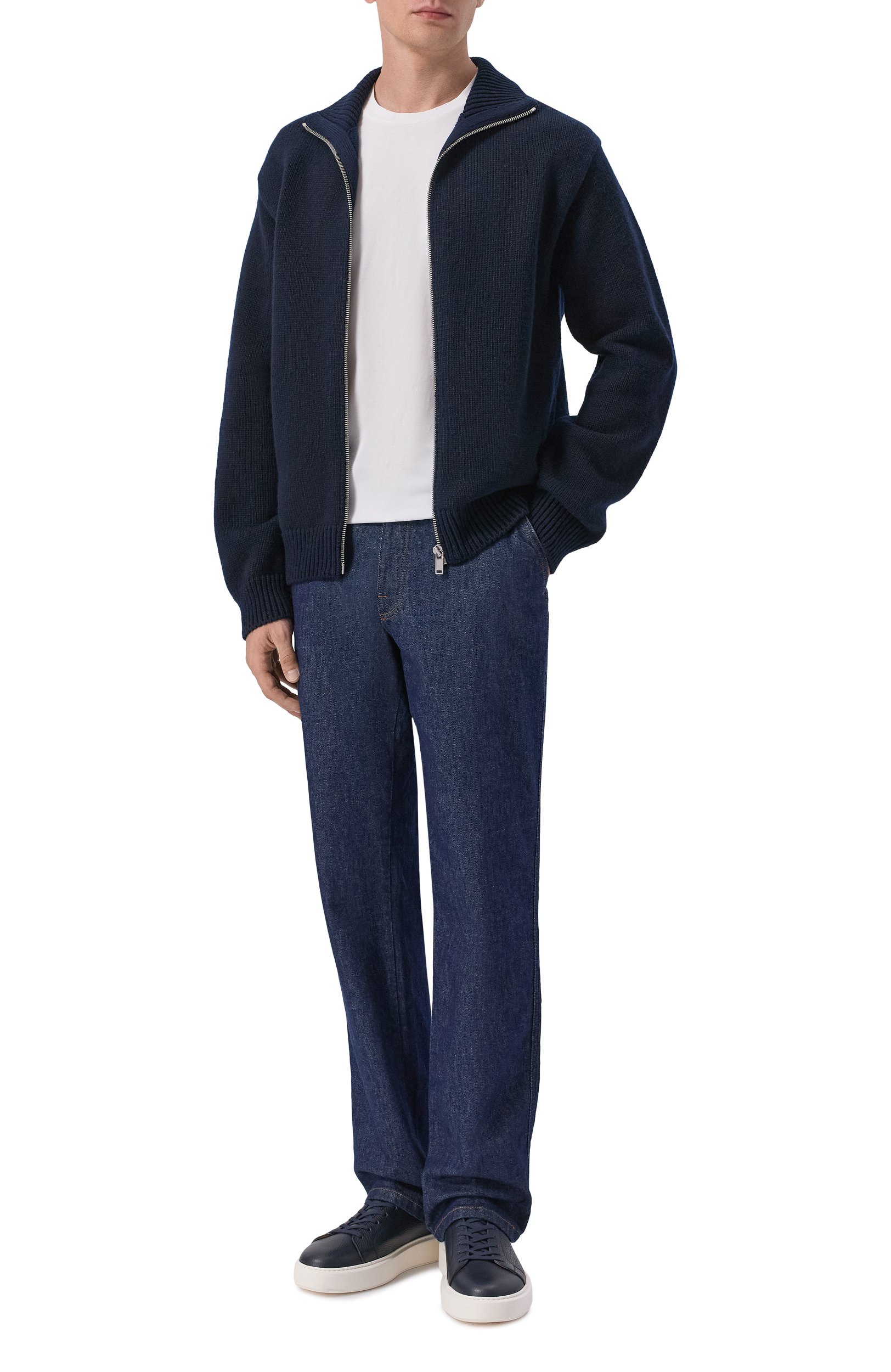 Хлопковая футболка CORNELIANI белого цвета по цене 20800 руб., арт. 28G586/2A25004, фото 2 Хлопковая футболка CORNELIANI, арт. 28G586/2A25004, фото 2