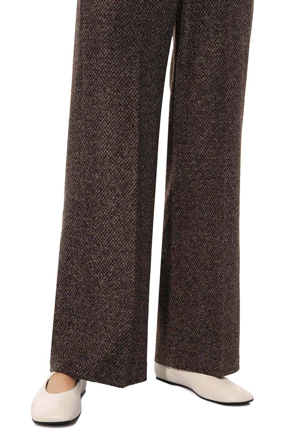 Кожаные балетки maria ERIKA CAVALLINI кремового цвета по цене 46950 руб., арт. P4WY03, фото 3 Кожаные балетки maria ERIKA CAVALLINI, арт. P4WY03, фото 3