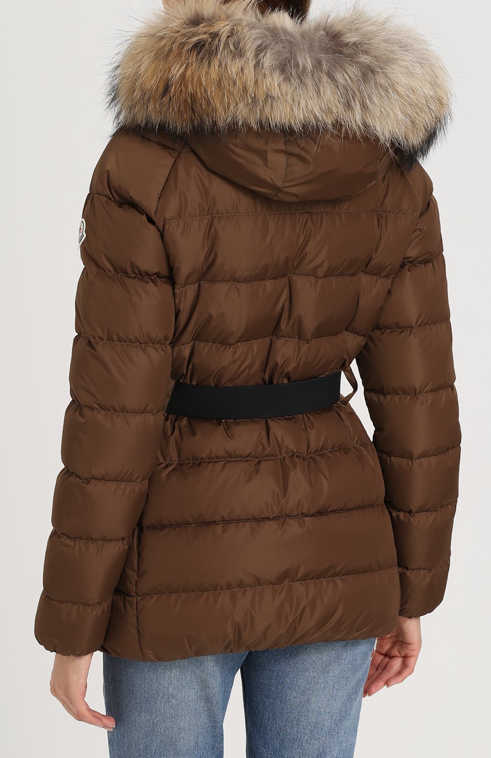Стеганый пуховик с поясом и меховой отделкой капюшоном MONCLER, арт. C2-093-46877-25-68065, фото 4