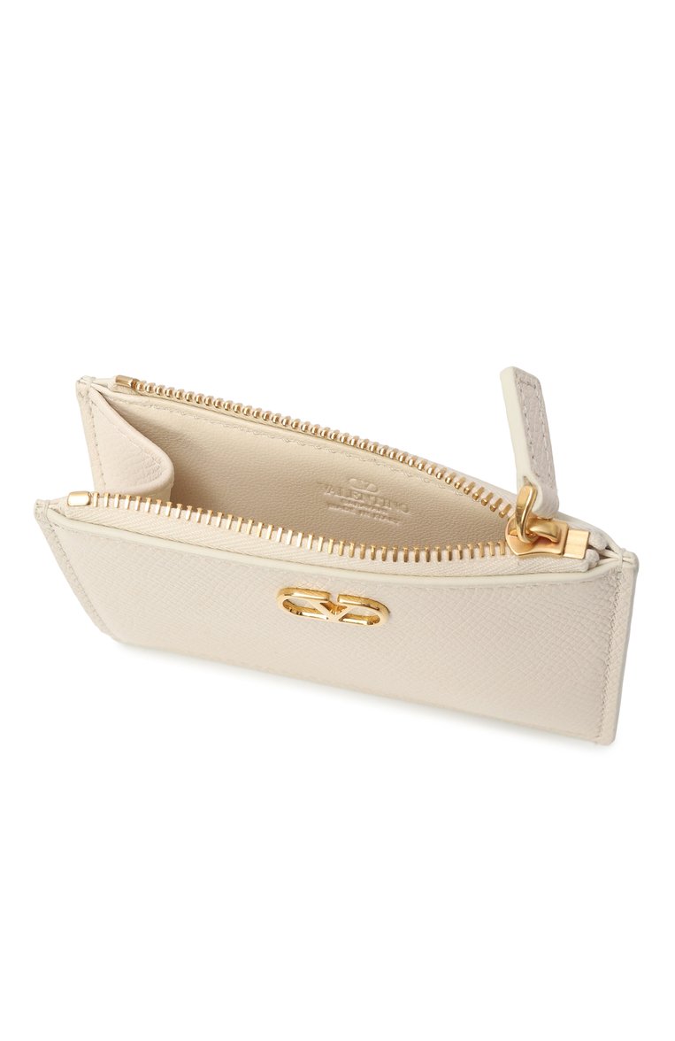 Женский кожаный футляр для кредитных карт VALENTINO кремового цвета, арт. 6W2P0AK9/SNP | Фото 3 (Нос: Не проставлено; Материал: Натуральная кожа)