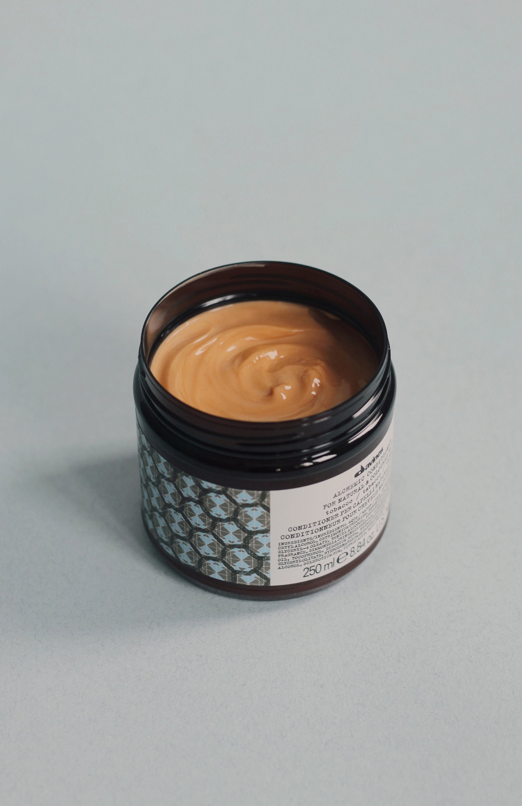 Кондиционер для натуральных и окрашенных волос alchemic, табак (250ml) DAVINES, арт. 67221, фото 2