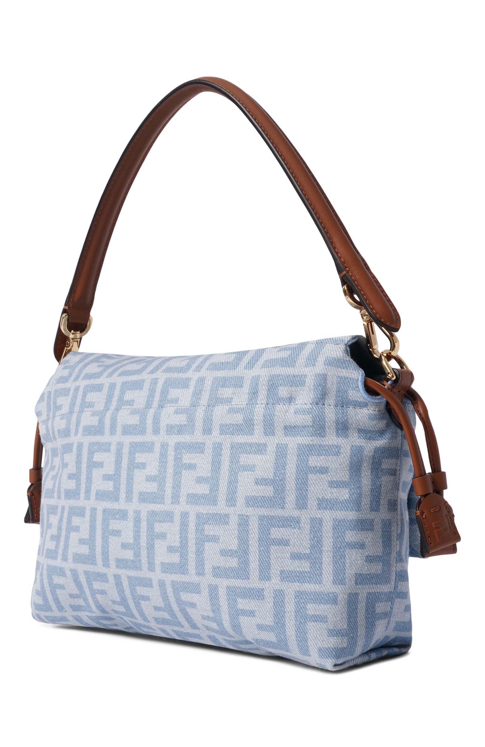 Сумка mamma medium FENDI голубого цвета по цене 416000 руб., арт. 8BR833/AY6Q, фото 4 Сумка mamma medium FENDI, арт. 8BR833/AY6Q, фото 4