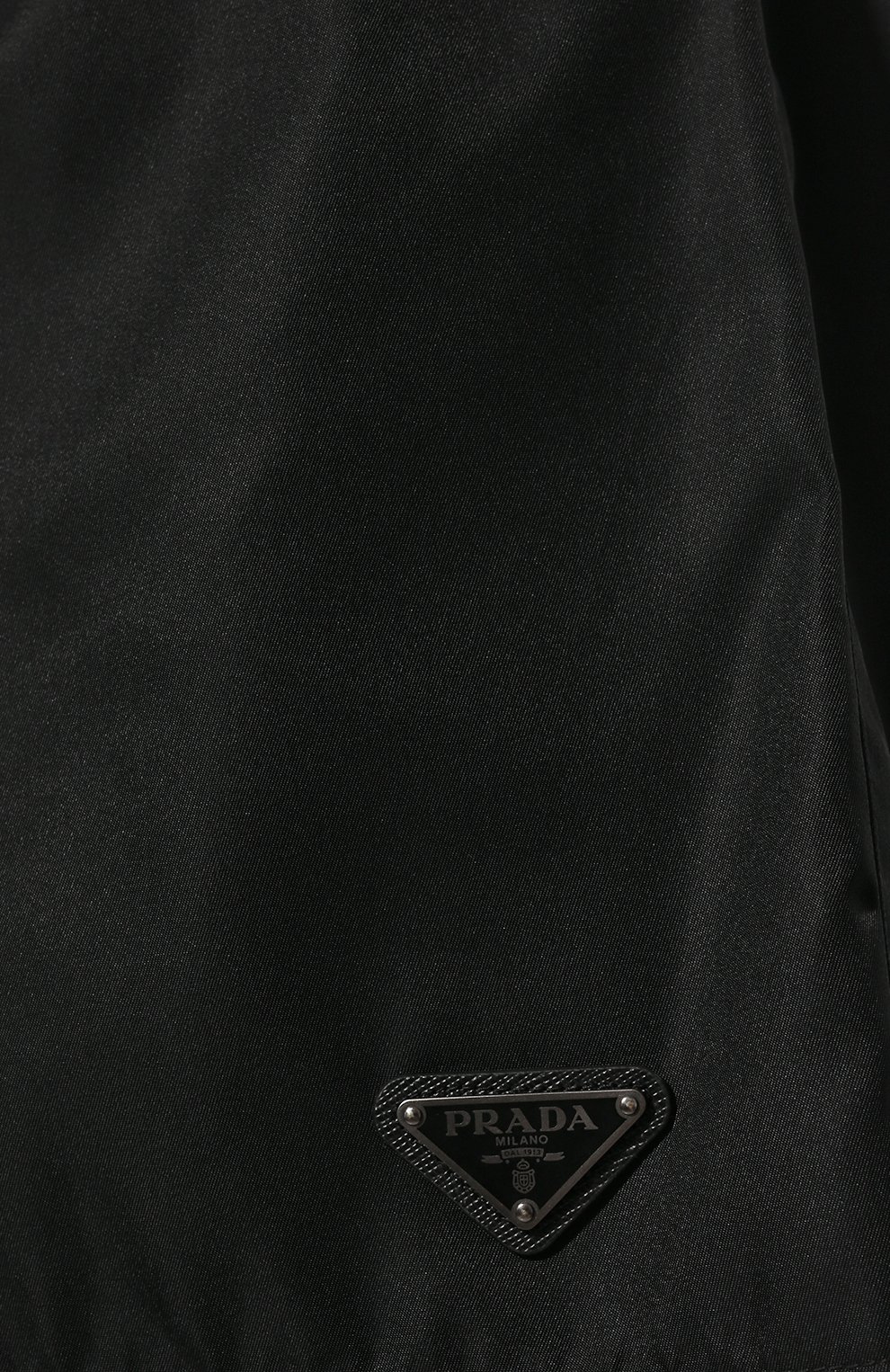 Шорты PRADA черного цвета по цене 88000 руб., арт. 22H840-1YFL-F0002-202, фото 5 Шорты PRADA, арт. 22H840-1YFL-F0002-202, фото 5