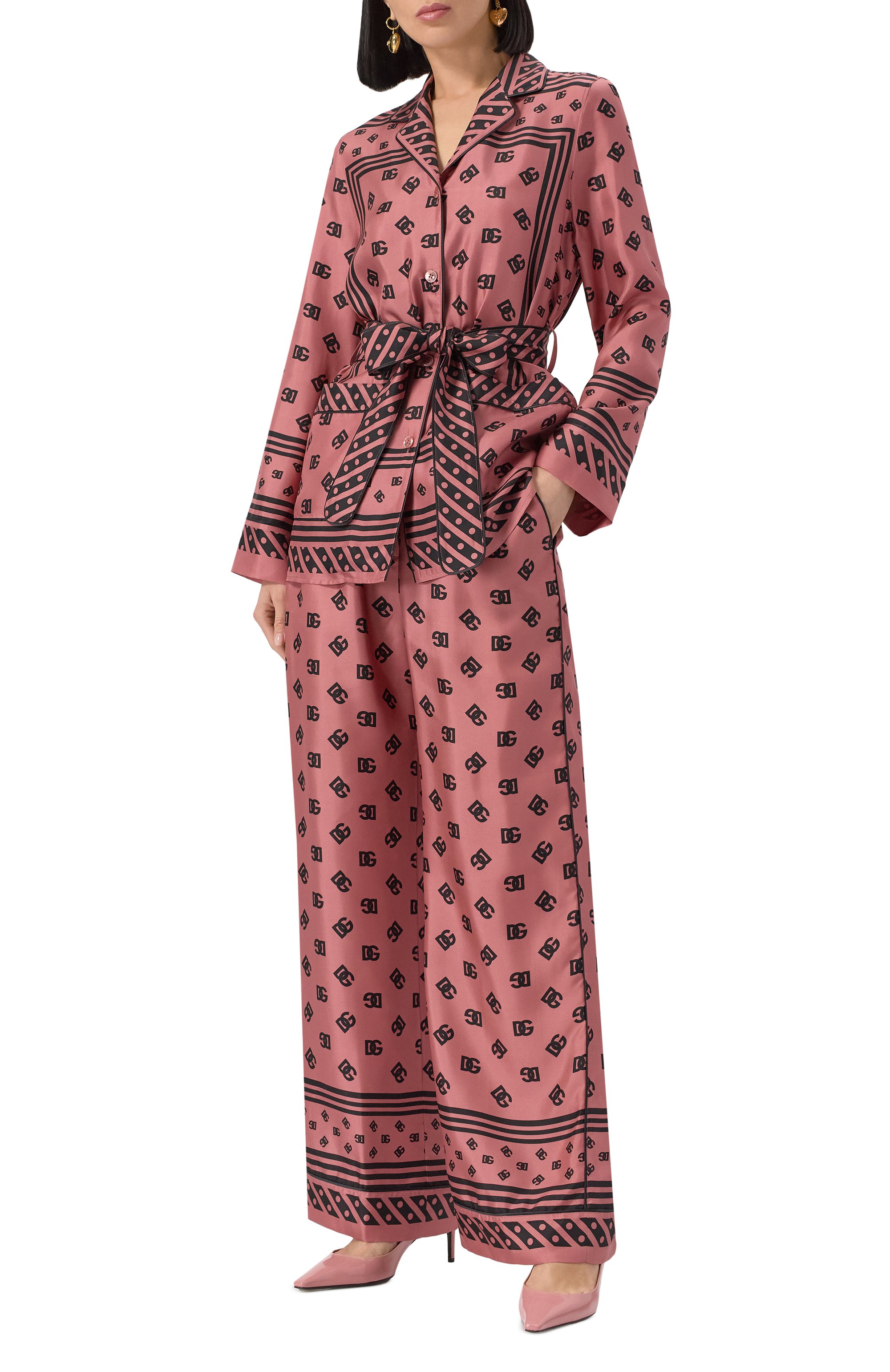 Шелковые брюки DOLCE & GABBANA розового цвета по цене 154000 руб., арт. FTAMPT/GDCVJ, фото 2 Шелковые брюки DOLCE & GABBANA, арт. FTAMPT/GDCVJ, фото 2