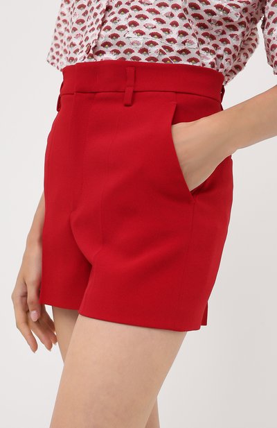 Шорты REDVALENTINO красного цвета по цене 33950 руб., арт. UR3RFD30/2EU, фото 3 Шорты REDVALENTINO, арт. UR3RFD30/2EU, фото 3