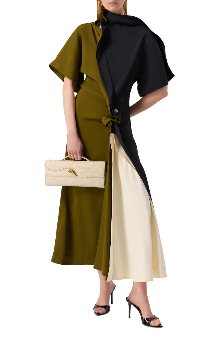 Женский клатч andiamo BOTTEGA VENETA кремового цвета, арт. 741511/VCPP3 | Фото 7 (Материал: Натуральная кожа; Размер: medium; Автоматизация ТО: Проставлено; Автоматизация состава: Проставлено; Женское Кросс-КТ: Клатч-клатчи)