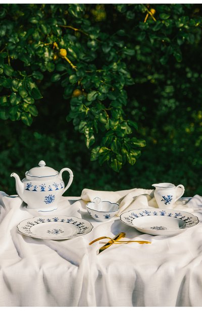 Блюдо chateaubriand BERNARDAUD синего цвета по цене 29300 руб., арт. 2595/24202, фото 2 Блюдо chateaubriand BERNARDAUD, арт. 2595/24202, фото 2