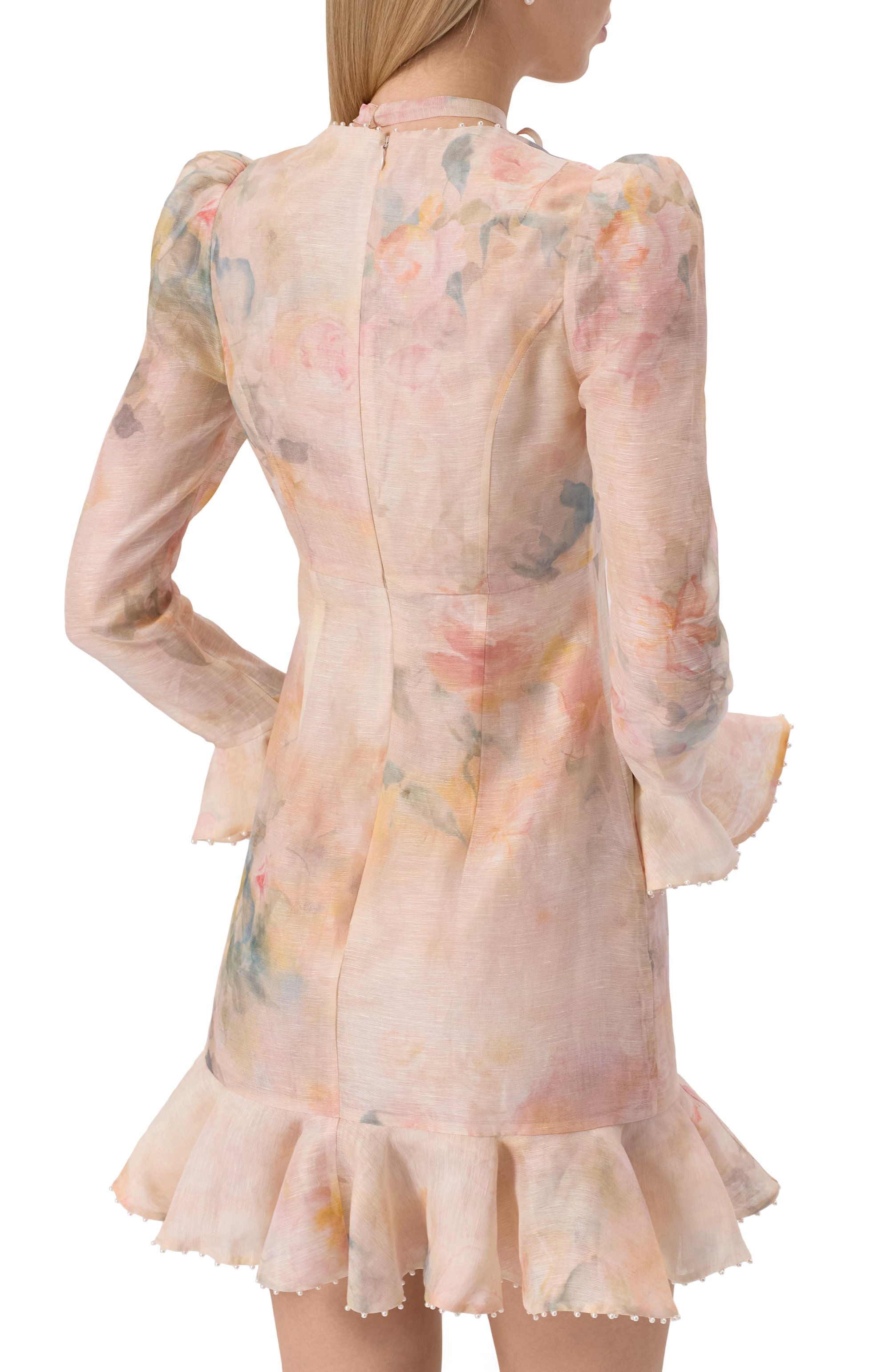 Платье изо льна и шелка ZIMMERMANN светло-розового цвета по цене 210000 руб., арт. 2338DR251, фото 4 Платье изо льна и шелка ZIMMERMANN, арт. 2338DR251, фото 4