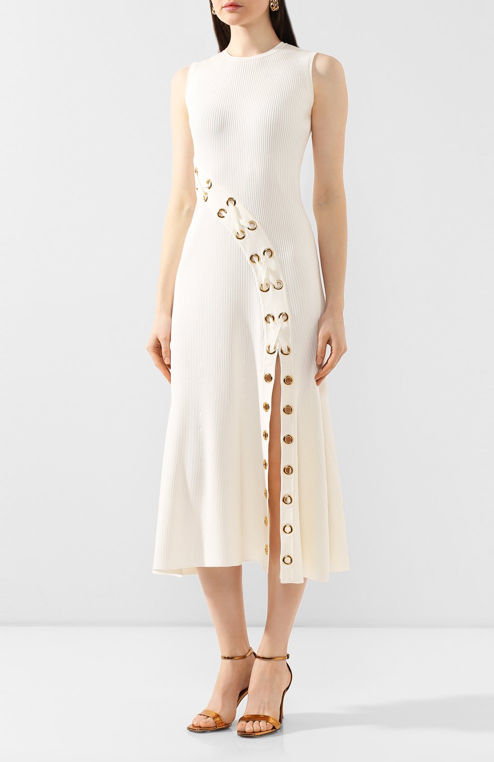 Платье из вискозы ALEXANDER MCQUEEN белого цвета по цене 299500 руб., арт. 622732/Q1A0A, фото 3 Платье из вискозы ALEXANDER MCQUEEN, арт. 622732/Q1A0A, фото 3