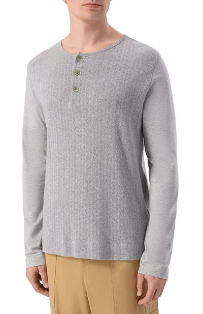 Хлопковый лонгслив-хенли DRIES VAN NOTEN серого цвета по цене 42850 руб., арт. 021121/3136, фото 3 Хлопковый лонгслив-хенли DRIES VAN NOTEN, арт. 021121/3136, фото 3