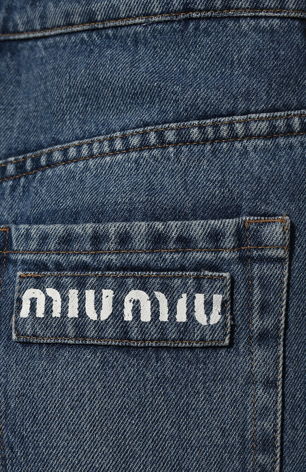 Джинсы MIU MIU голубого цвета по цене 100000 руб., арт. GWP394-1YXQ-F0013, фото 5 Джинсы MIU MIU, арт. GWP394-1YXQ-F0013, фото 5