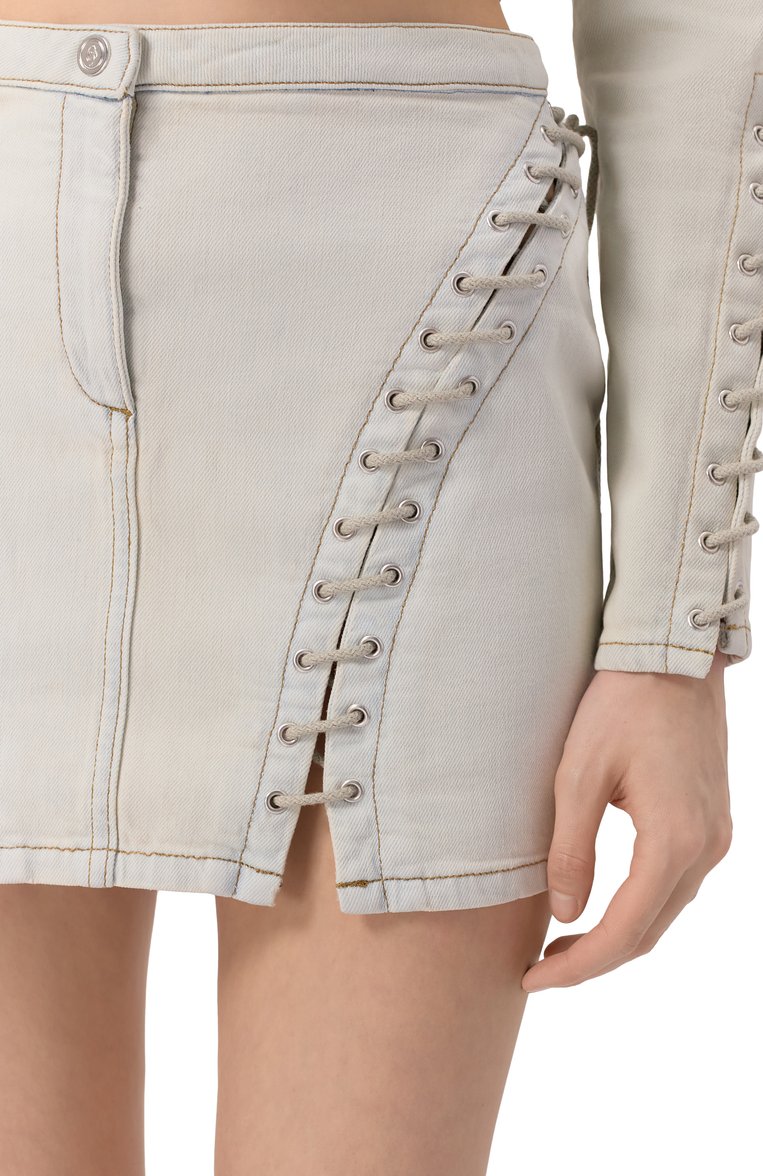 Женская джинсовая юбка BLUMARINE светло-голубого цвета, арт. P54 4J110A | Фото 5 (Автоматизация ТО: Проставлено; Автоматизация состава: Проставлено; Материал внешний: Хлопок, Деним; Длина Ж (юбки, платья, шорты): Мини; Кросс-КТ: Деним; Стили: Кэжуэл)