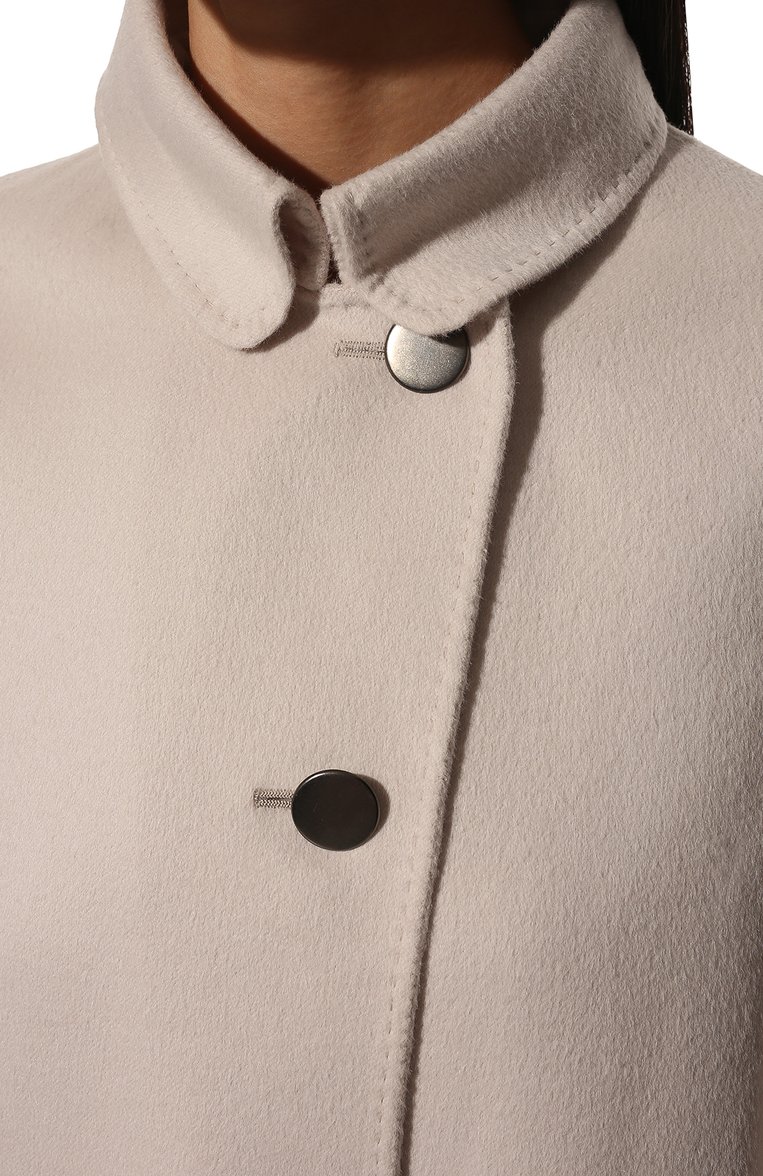 Женское пальто GIORGIO ARMANI кремового цвета, арт. 8WH0L00I/T0076 | Фото 5 (Рукава: Длинные; Материал внешний: Шерсть; Статус проверки: Проверено, Проверена категория; 1-2-бортные: Однобортные; Длина (верхняя одежда): До середины бедра)