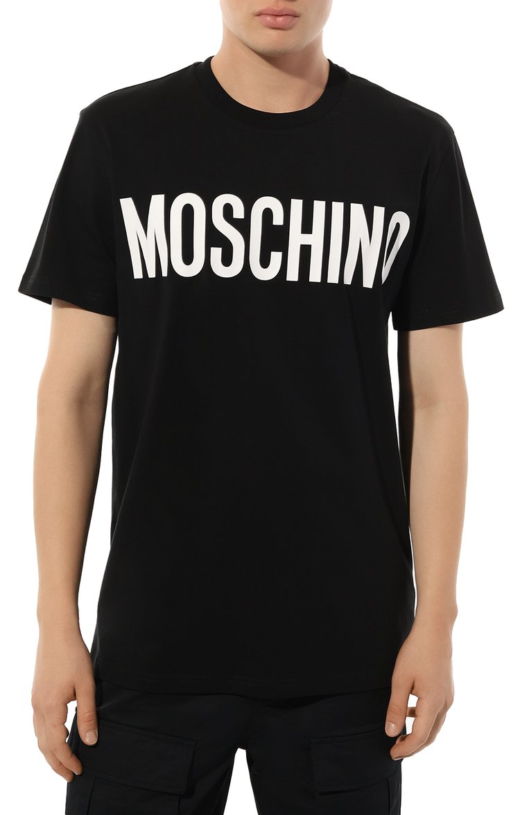 Мужская хлопковая фут�болка MOSCHINO черного цвета, арт. A0701/7041 | Фото 3 (Рукава: Короткие; Длина (для топов): Стандартные; Принт: С принтом; Материал сплава: Проставлено; Материал внешний: Хлопок; Драгоценные камни: Проставлено; Стили: Кэжуэл)