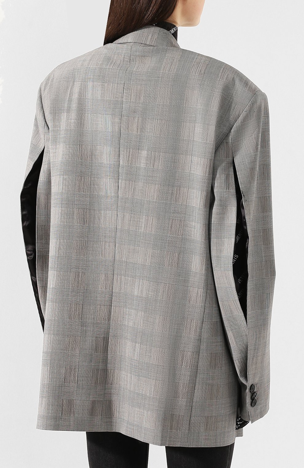Шерстяной жакет VETEMENTS серого цвета по цене 162000 руб., арт. SS20JA106 1201/W/GREY CHECK, фото 4 Шерстяной жакет VETEMENTS, арт. SS20JA106 1201/W/GREY CHECK, фото 4