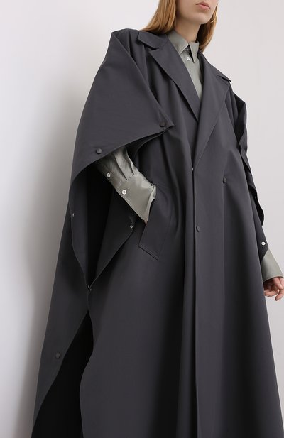 Хлопковый плащ BOTTEGA VENETA серого цвета по цене 190500 руб., арт. 632789/VKUM0, фото 3 Хлопковый плащ BOTTEGA VENETA, арт. 632789/VKUM0, фото 3