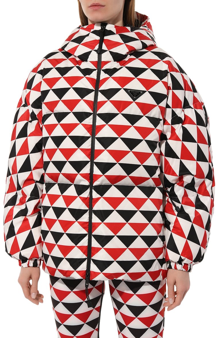 Женский пуховик PRADA разноцветного цвета, арт. 29Z956-10UX-F0X5N-212 | Фото 3 (Материал утеплителя: Пух и перо; Рукава: Длинные; Длина (верхняя одежда): Короткие; Материал внешний: Синтетический материал; Кросс-КТ: Пуховик; Стили: Кэжуэл)