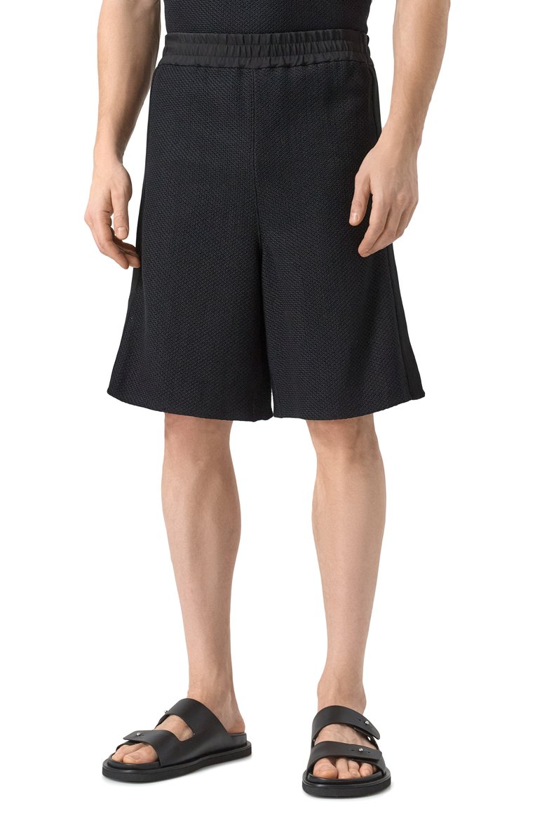 Мужские хлопковые шорты JIL SANDER черного цвета, арт. J22MU0131/J20258 | Фото 3 (Длина Шорты М: Ниже колена; Принт: Без принта; Стили: Минимализм; Случай: Повседневный; Материал внешний: Хлопок, Синтетический материал)