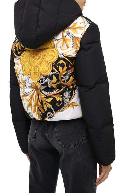 Пуховая куртка VERSACE разноцветного цвета по цене 279500 руб., арт. A87276/A235725, фото 5 Пуховая куртка VERSACE, арт. A87276/A235725, фото 5