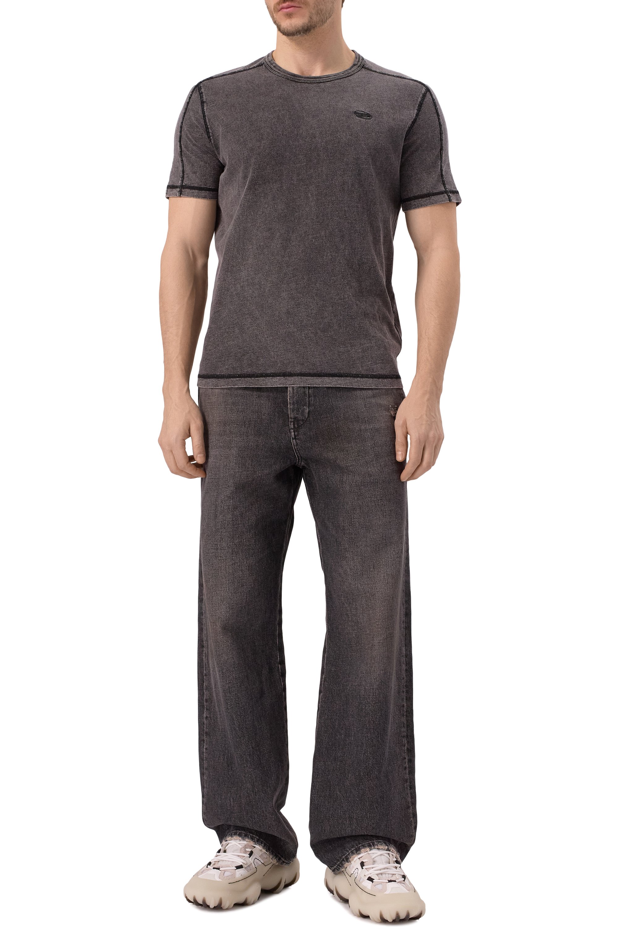 Хлопковая футболка DIESEL темно-серого цвета по цене 11550 руб., арт. A16407/0QJAH, фото 2 Хлопковая футболка DIESEL, арт. A16407/0QJAH, фото 2