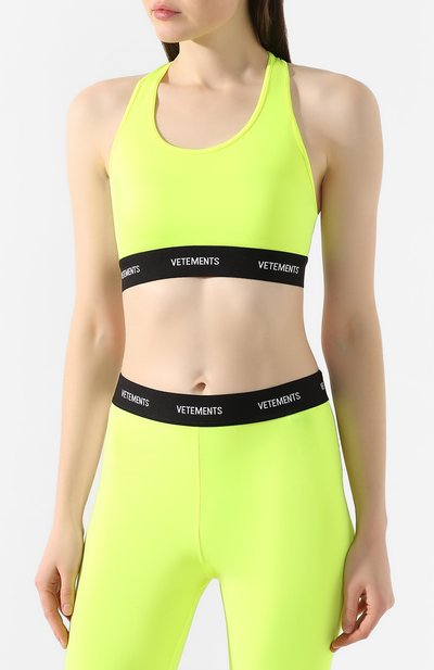 Топ VETEMENTS желтого цвета по цене 16450 руб., арт. SS20TR342 1624/W/FLU0 YELL0W, фото 3 Топ VETEMENTS, арт. SS20TR342 1624/W/FLU0 YELL0W, фото 3