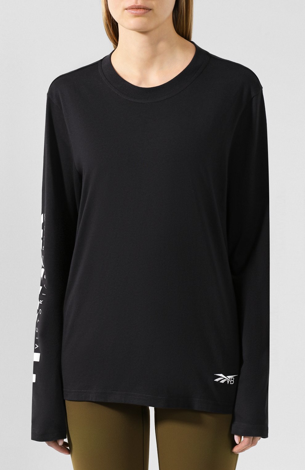 Лонгслив reebok x victoria beckham REEBOK черного цвета по цене 8980 руб., арт. FM4914, фото 3 Лонгслив reebok x victoria beckham REEBOK, арт. FM4914, фото 3
