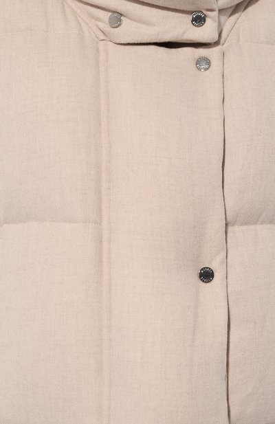 Пуховик MOORER светло-бежевого цвета по цене 310500 руб., арт. MADEIRA/LS9, фото 5 Пуховик MOORER, арт. MADEIRA/LS9, фото 5