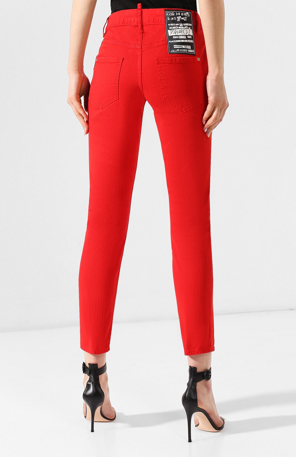 Джинсы с потертостями DSQUARED2 красного цвета по цене 54950 руб., арт. S75LB0139/STN833, фото 4 Джинсы с потертостями DSQUARED2, арт. S75LB0139/STN833, фото 4