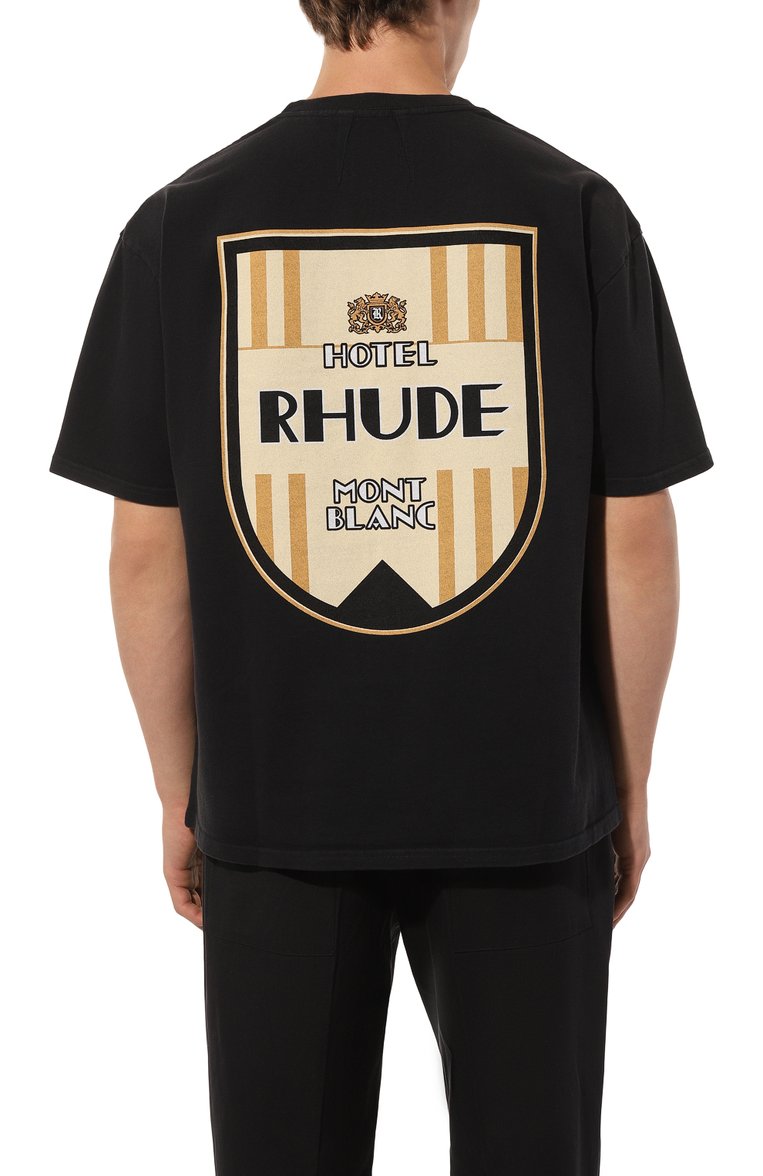 Мужская хлопковая футболка RHUDE черного цвета, арт. RHPF24TT04012 | Фото 4 (Длина (для топов): Стандартные; Драгоценные камни: Проставлено; Материал сплава: Проставлено; Рукава: Короткие; Материал внешний: Хлопок; Принт: С принтом; Стили: Спорт-шик; Мужское Кросс-КТ: Футболка-одежда; Кросс-КТ: Джерси)
