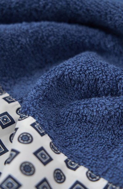 Хлопковое полотенце KITON темно-синего цвета по цене 53050 руб., арт. UTLM02S26124, фото 2 Хлопковое полотенце KITON, арт. UTLM02S26124, фото 2