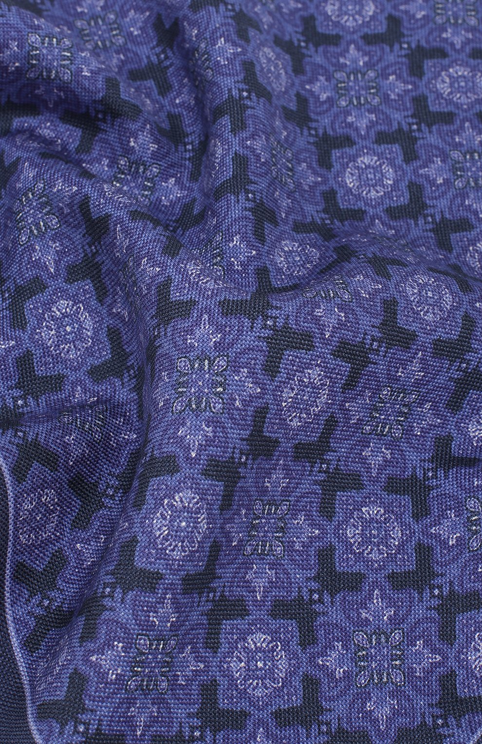 Платок из смеси шерсти и шелка ISAIA синего цвета по цене 5950 руб., арт. FZ0001/FZ270, фото 2 Платок из смеси шерсти и шелка ISAIA, арт. FZ0001/FZ270, фото 2