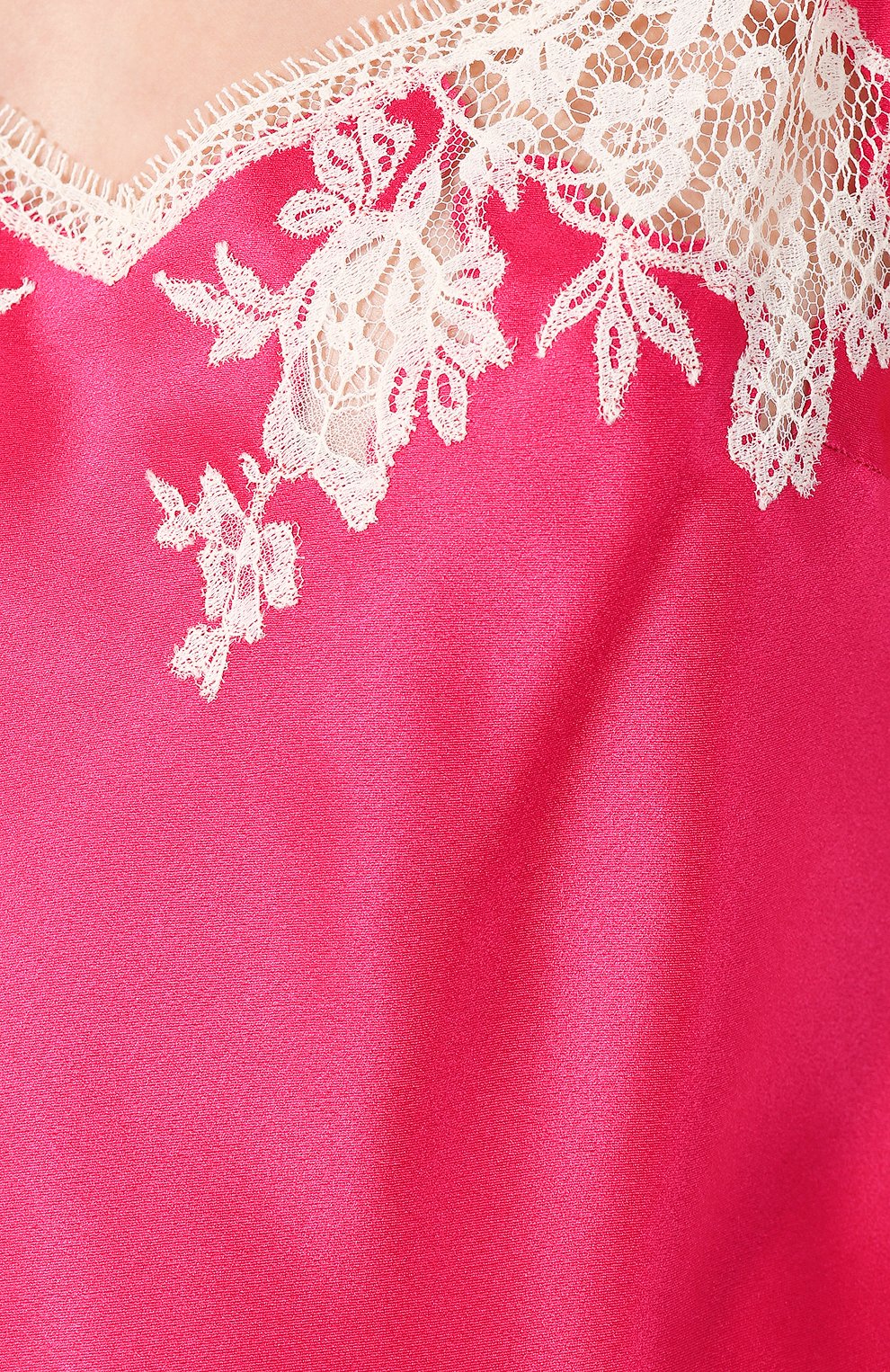 Шелковая сорочка CARINE GILSON фуксия цвета по цене 73100 руб., арт. JL0453JS C20, фото 5 Шелковая сорочка CARINE GILSON, арт. JL0453JS C20, фото 5