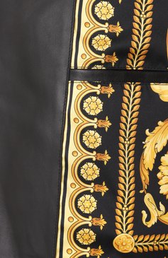Женская кожаная куртка VERSACE черного цвета, арт. 1010545/1A10118 | Фото 7 (Рукава: Длинные; Длина (верхняя одежда): Короткие; Материал подклада: Синтетический материал; Материал внешний: Натуральная кожа; Драгоценные камни: Проставлено; Материал сплава: Проставлено; Кросс-КТ: Куртка, Легкие; Стили: Кэжуэл; Женское Кросс-КТ: Замша и кожа)