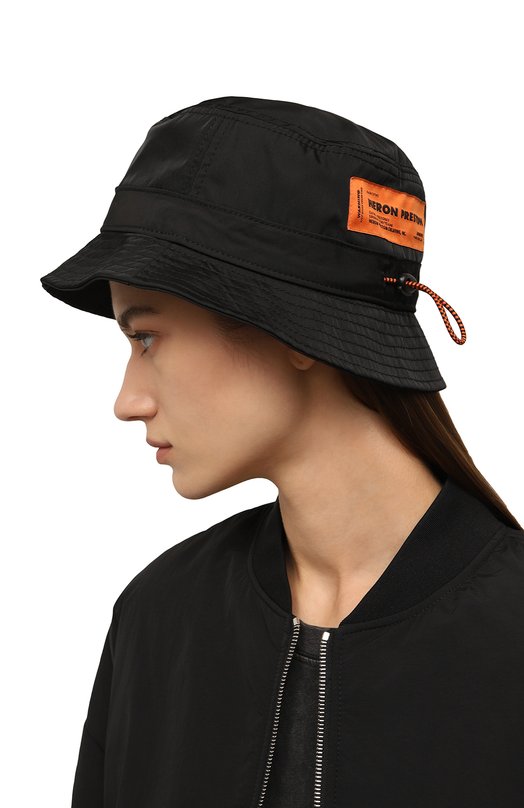 

Панама Heron Preston, Чёрный