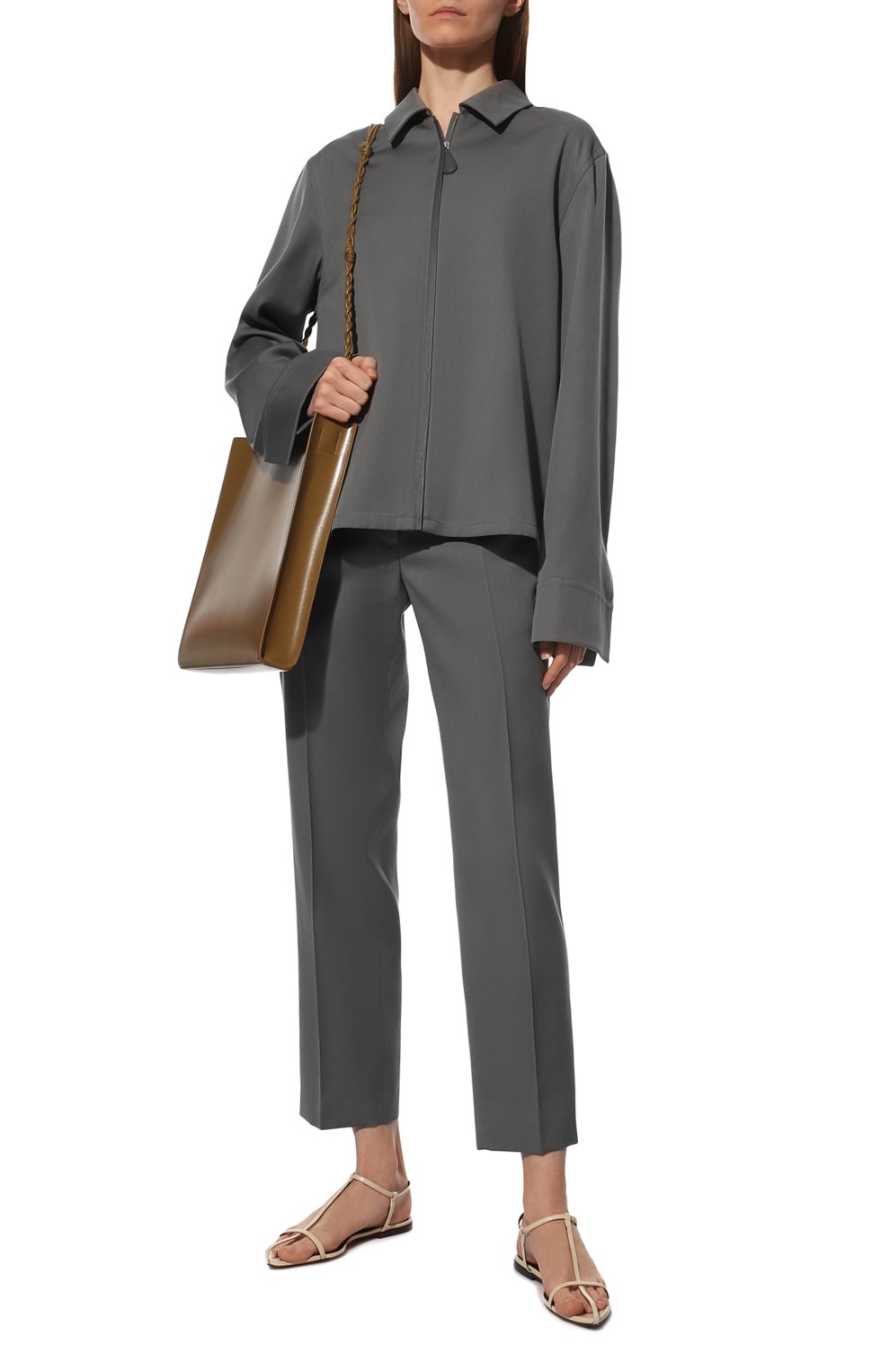 Шерстяные брюки JIL SANDER серого цвета по цене 79950 руб., арт. JSCU300701-WU202500, фото 2 Шерстяные брюки JIL SANDER, арт. JSCU300701-WU202500, фото 2