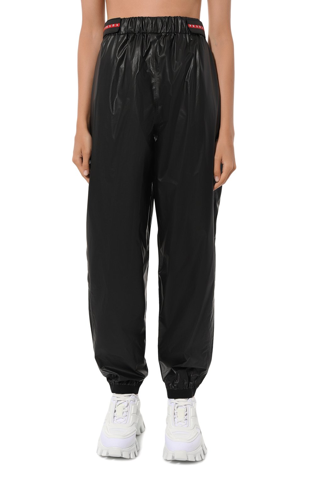 Джоггеры prada linea rossa PRADA черного цвета по цене 120000 руб., арт. 22T785-1T2Y-F0002-201, фото 3 Джоггеры prada linea rossa PRADA, арт. 22T785-1T2Y-F0002-201, фото 3