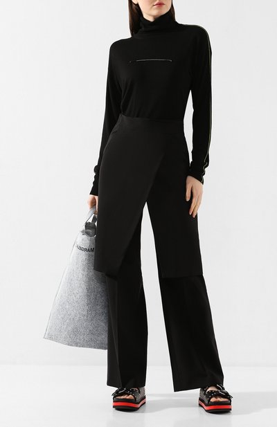 Шерстяные брюки MM6 черного цвета по цене 44700 руб., арт. S52KA0245/S52209, фото 2 Шерстяные брюки MM6, арт. S52KA0245/S52209, фото 2