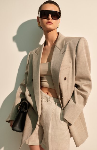 Серьги TOHUM золотого цвета по цене 35950 руб., арт. THM SV DNK EA 01 GP/G0LD/M, фото 4 Серьги TOHUM, арт. THM SV DNK EA 01 GP/G0LD/M, фото 4