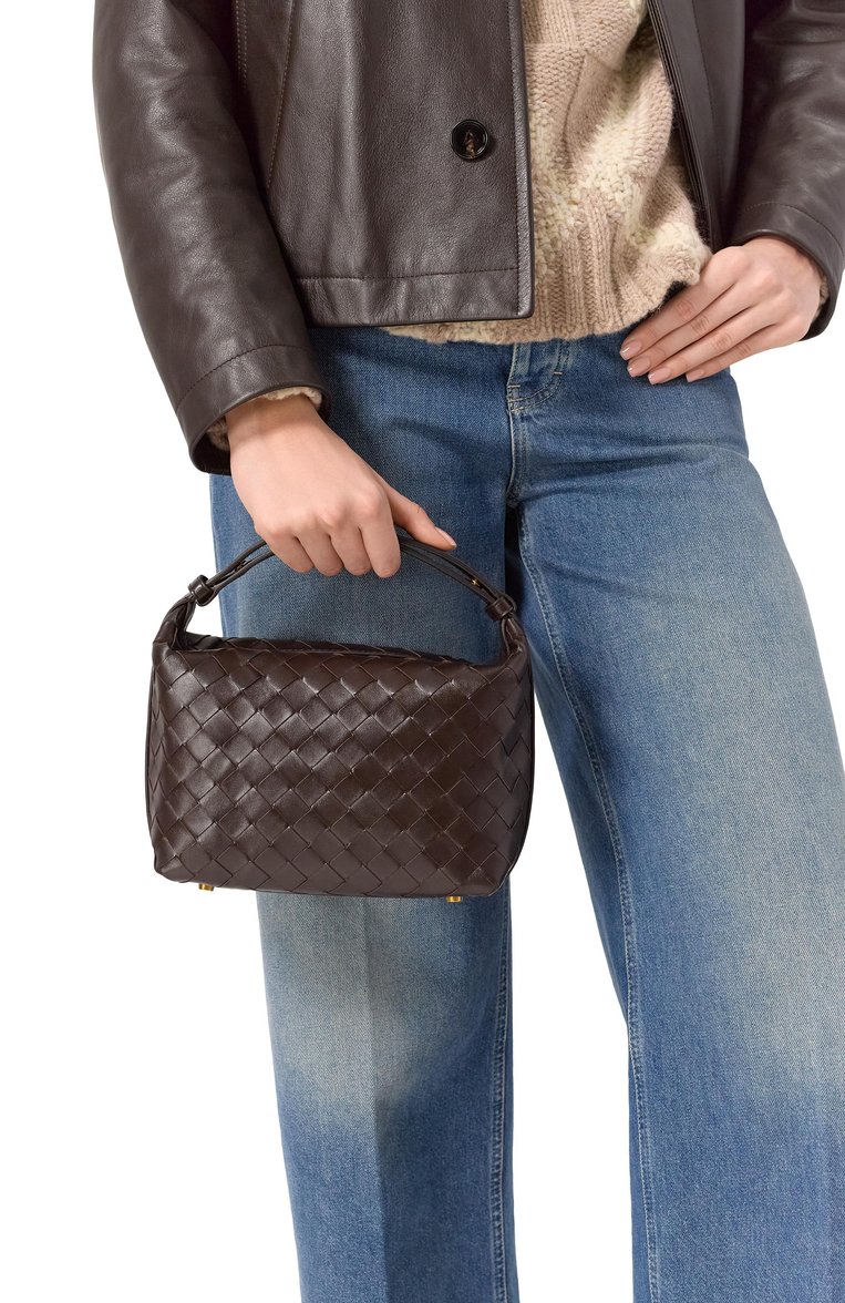 Женская сумка wallace mini BOTTEGA VENETA темно-коричневого цвета, арт. 754443 V3IV1 | Фото 2 (Ошибки технического описания: Нет ширины; Материал: Натуральная кожа; Размер: mini)