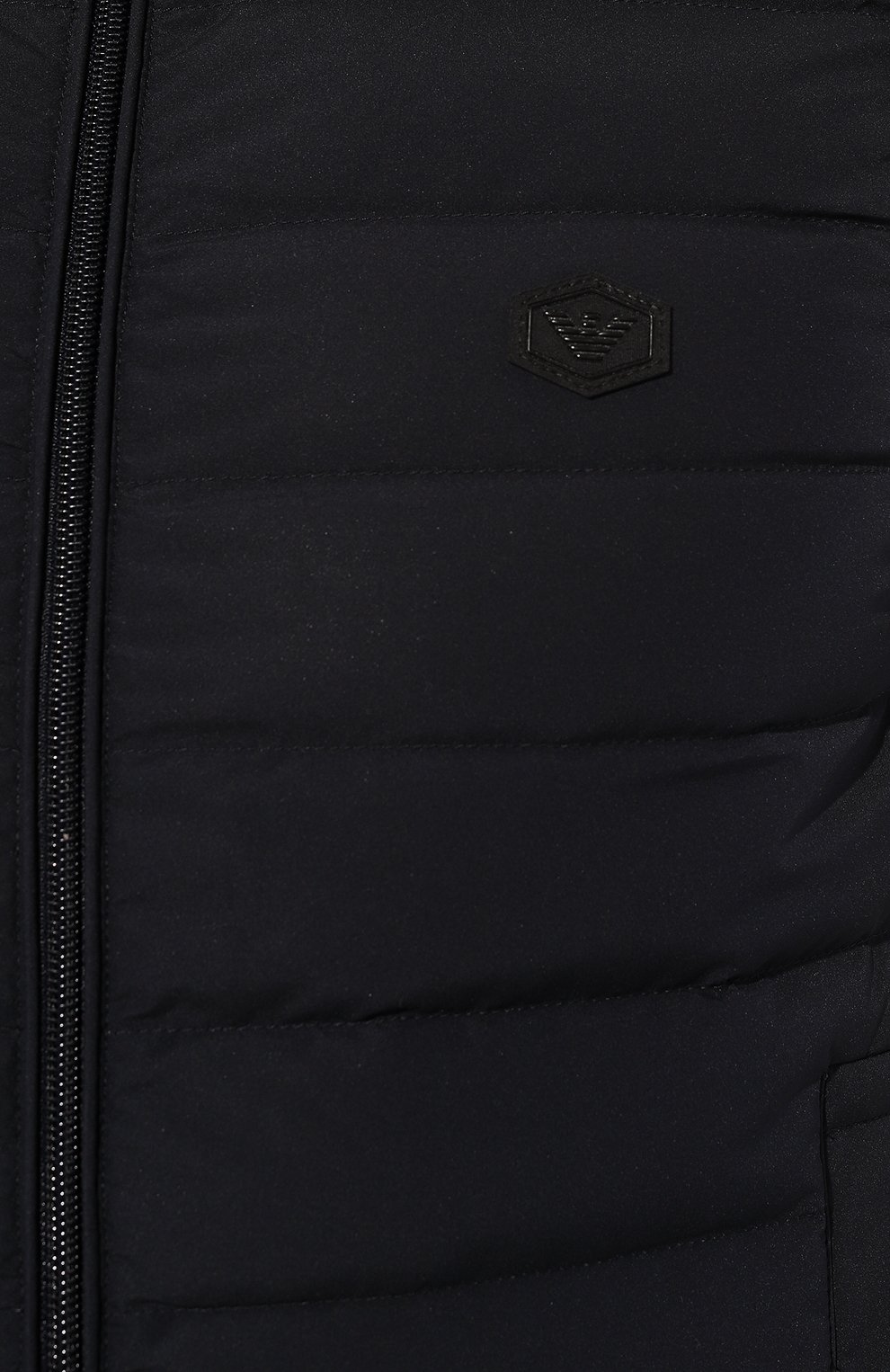 Пуховый жилет EMPORIO ARMANI синего цвета по цене 36000 руб., арт. 8N1BQ1/1NLRZ, фото 5 Пуховый жилет EMPORIO ARMANI, арт. 8N1BQ1/1NLRZ, фото 5